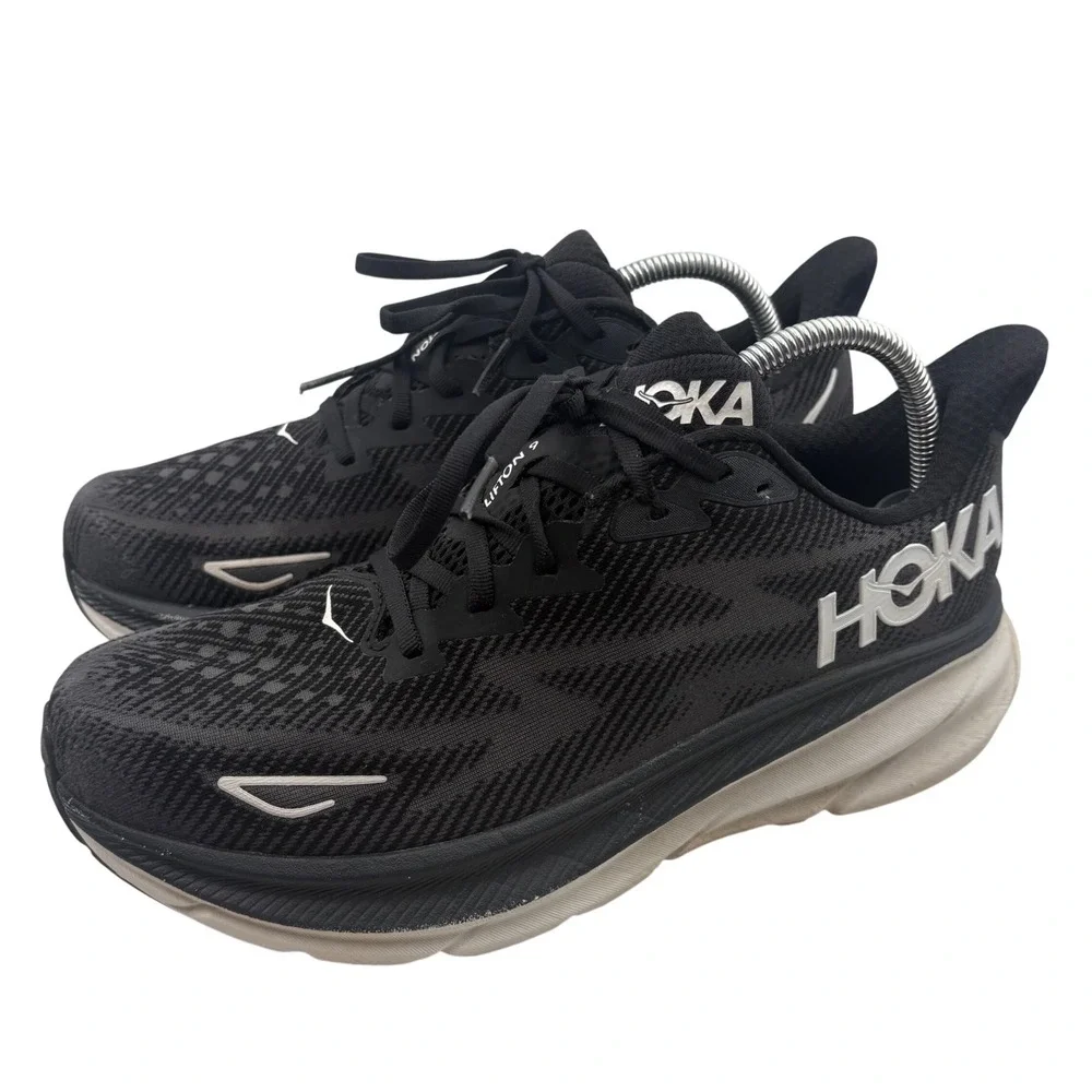 Hoka Clifton 9 Running Shoes Mens 10D Black White 1127895 Athletic Trainers